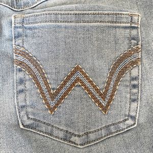 Womens wrangler vintage style riding jeans 3x34 light wash bootcut